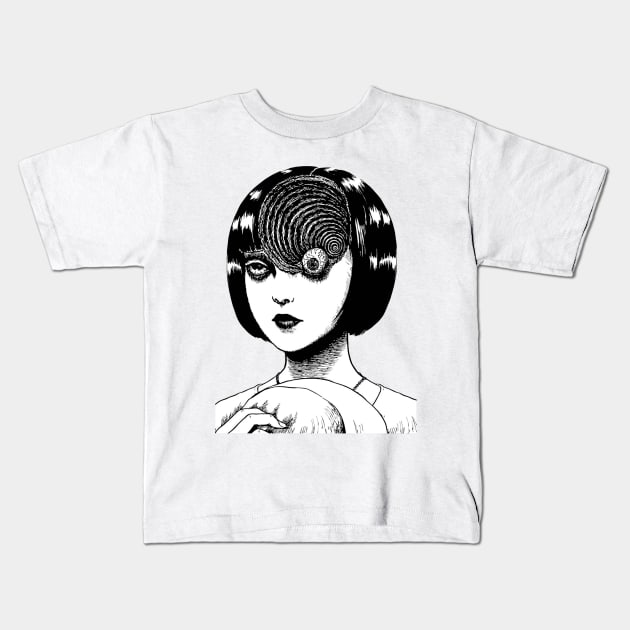 The woman horror Kids T-Shirt by lellis736